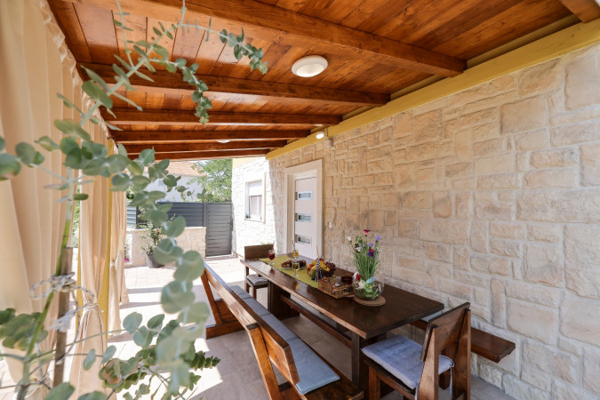 Exterior, Hidden Oasis  Vir