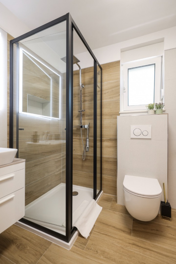 Interior, Hidden Oasis  Vir