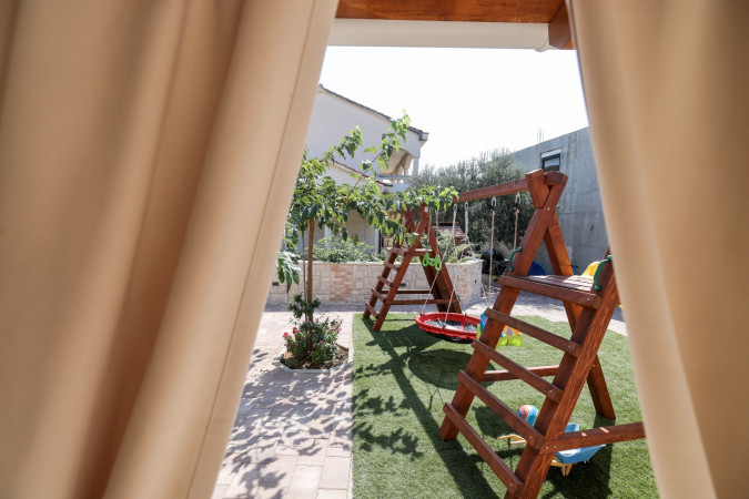 Exterior, Hidden Oasis  Vir