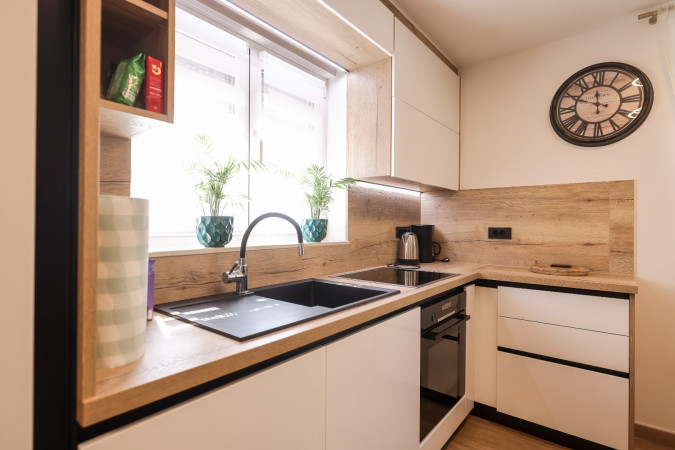 Interior, Hidden Oasis  Vir