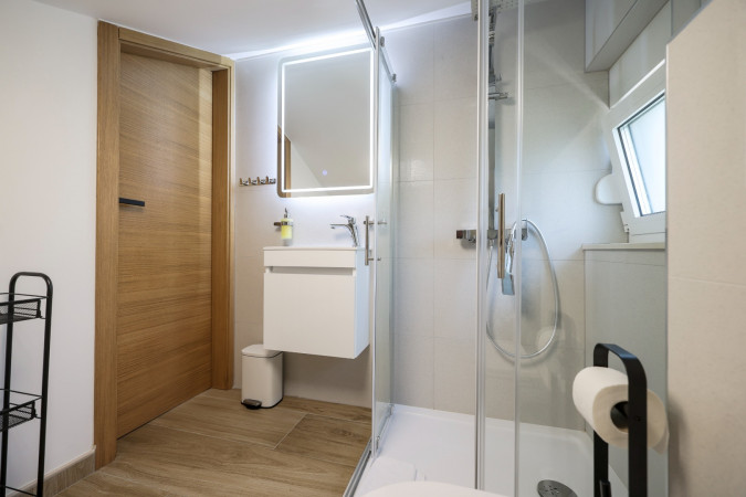 Interior, Hidden Oasis  Vir